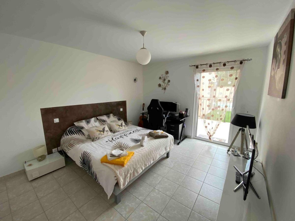 Chambre D'Hote Au Pied Du Ventoux Malaucène Esterno foto