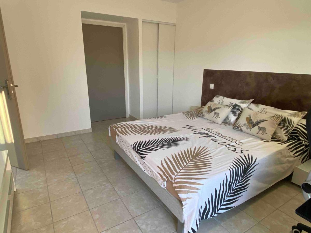 Chambre D'Hote Au Pied Du Ventoux Malaucène Esterno foto